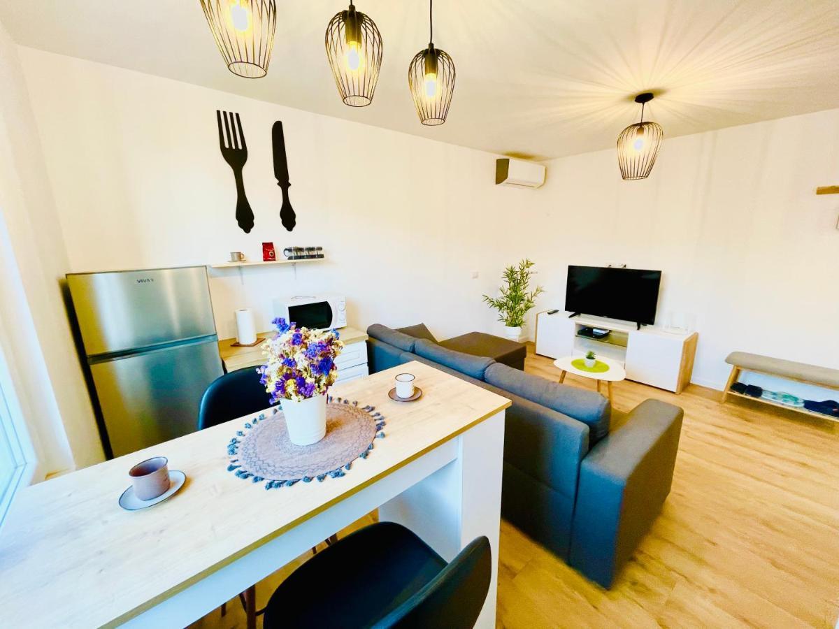 Central Apartment 2, 티라나 외부 사진