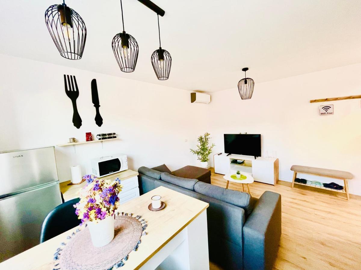 Central Apartment 2, 티라나 외부 사진